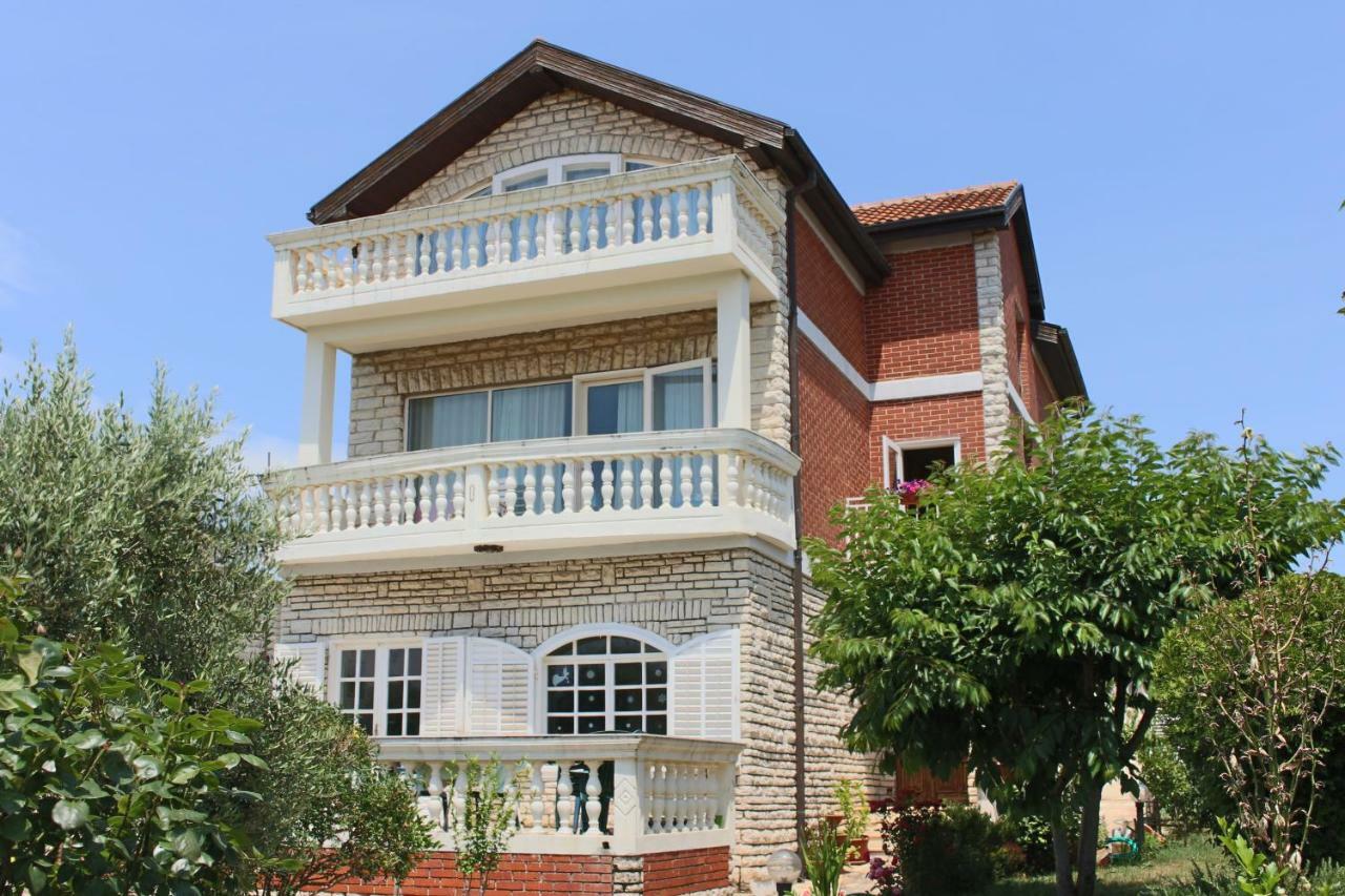 Apartments Guberina Šibenik Exterior foto